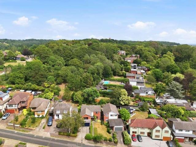 House for sale in South Benfleet, Essex