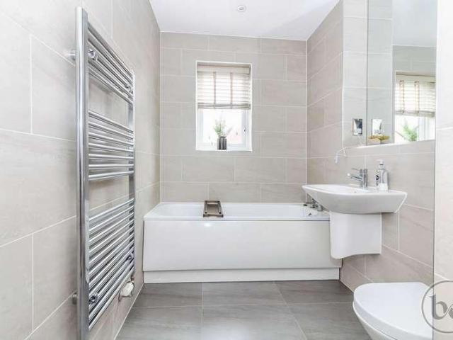 House for sale in Fords Farm, Holybrook