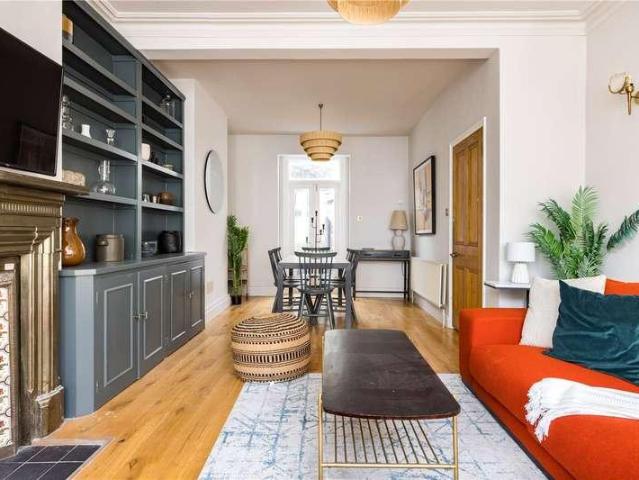 House for sale in London Borough of Hammersmith and Fulham, Greater London
