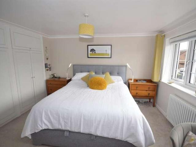 House for sale in Chipping Hill, Essex