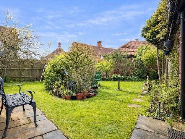 House for sale in Chipping Hill, Essex