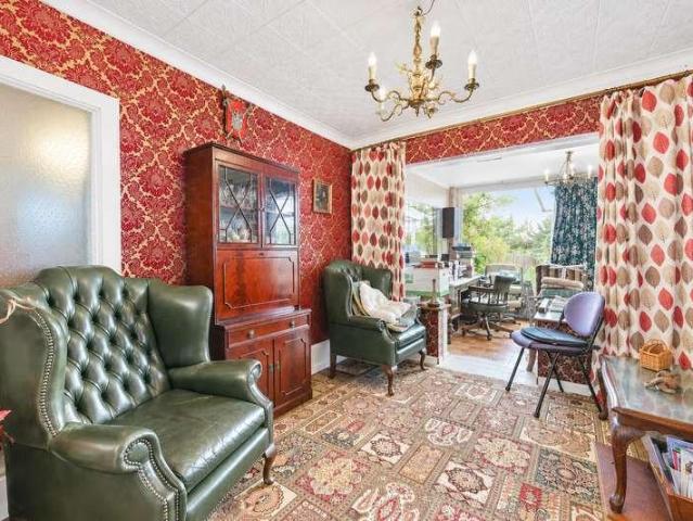 House for sale in Debden Green, Epping