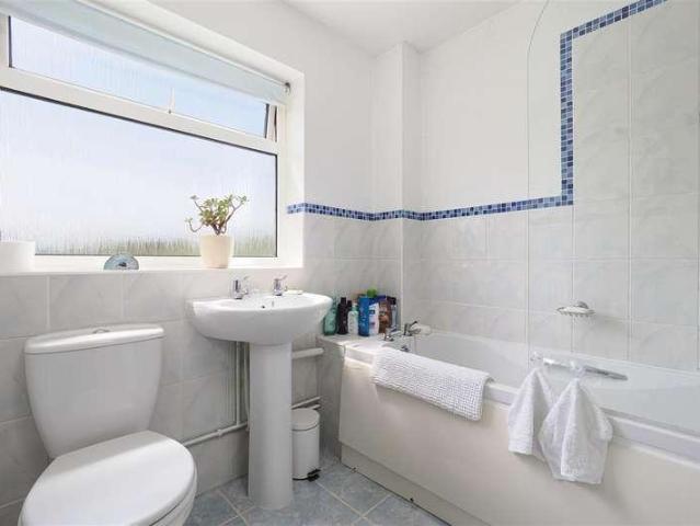 House for sale in Midway, Kent