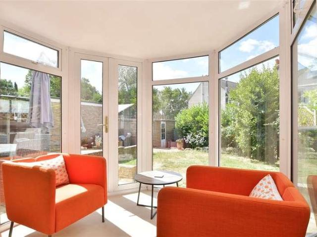 House for sale in Longfield and New Barn, Monks Orchard