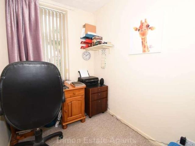 House for sale in Hardway, Middlecroft