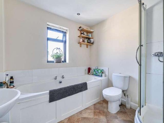 House for sale in Pamington, Gloucestershire