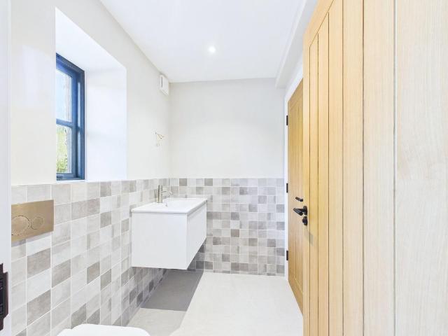 House for sale in Carpenders Park, Three Rivers