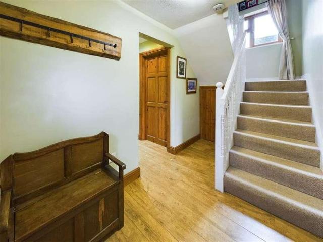 House for sale in Black Bourton, Oxfordshire