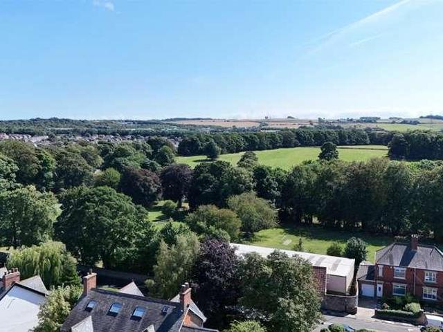 House for sale in Middle Herrington, Tyne And Wear