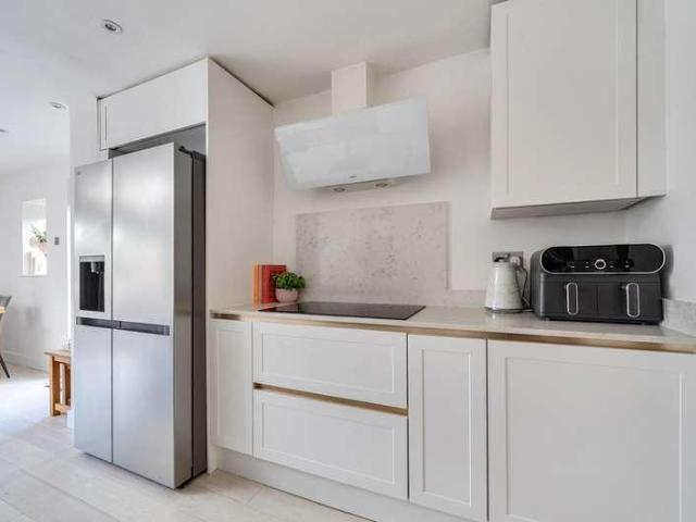 House for sale in Evershot, Oxfordshire