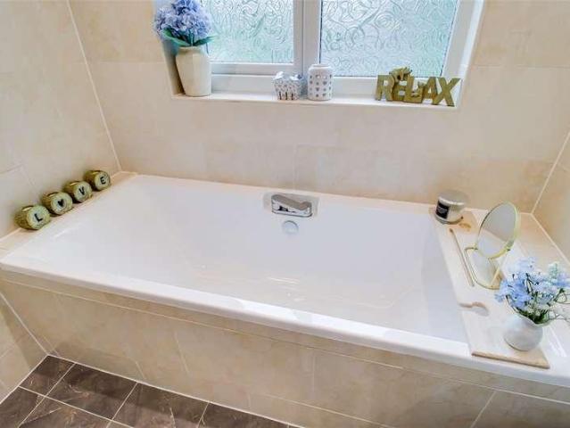 House for sale in Mirfield, West Yorkshire