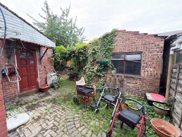House for sale in Old Trafford, Trafford