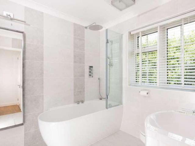 House for sale in Aspley Guise, Bedfordshire
