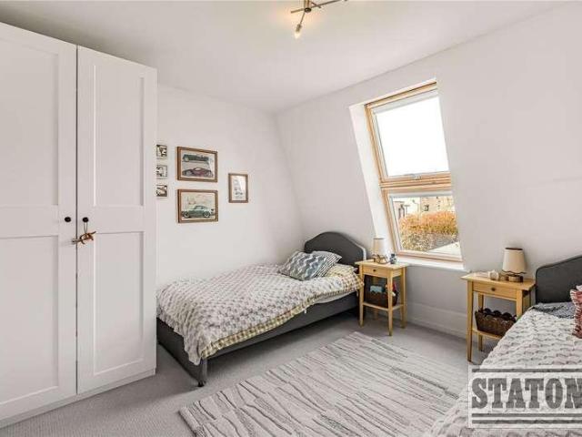House for sale in High Barnet, Greater London