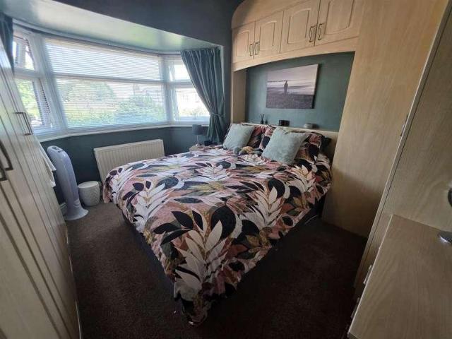 House for sale in Heald Green, Greater Manchester