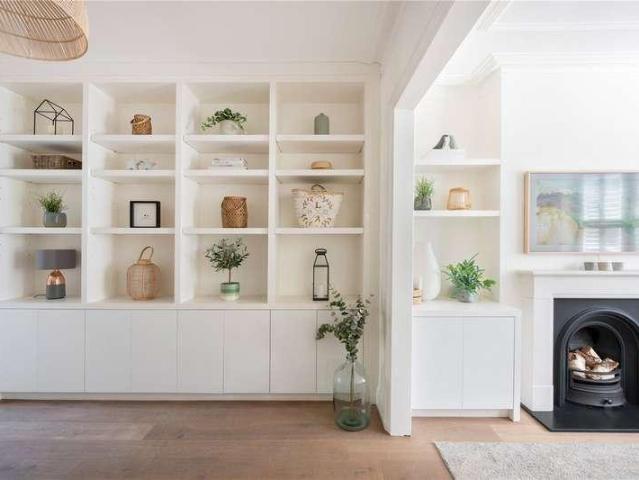 House for sale in Clapham Junction, Greater London