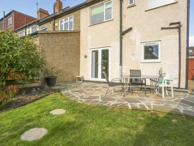 House for sale in Greater London