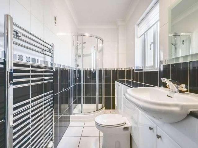 House for sale in Holme