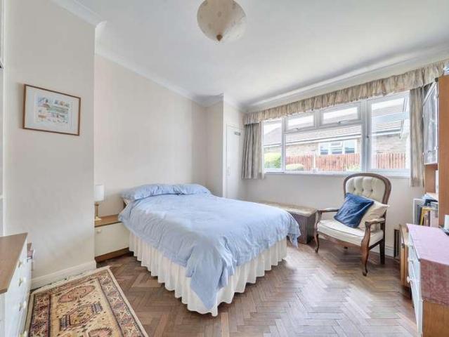 House for sale in Batchworth