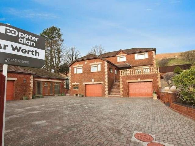 House for sale in Porth, Wales
