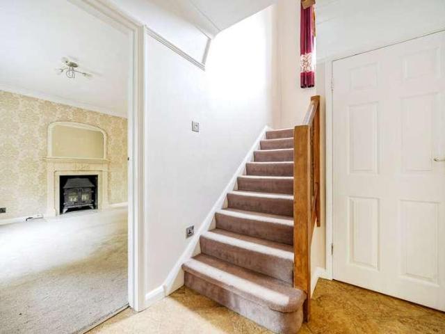 House for sale in Heol-las, Surrey