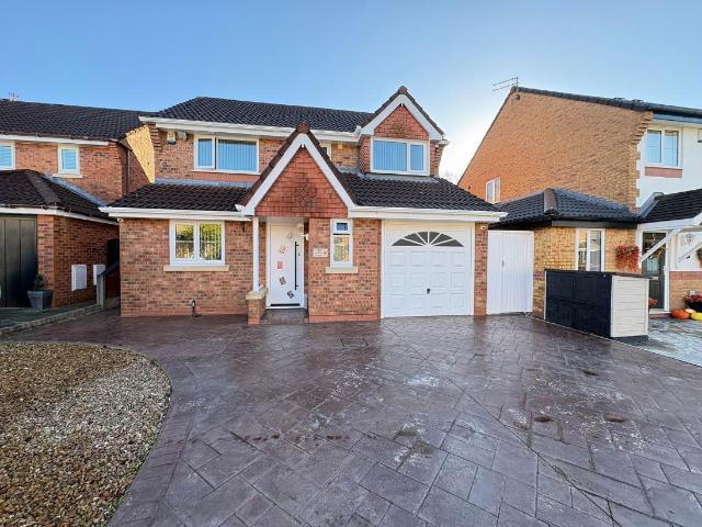House for sale in Waddicar, Sefton