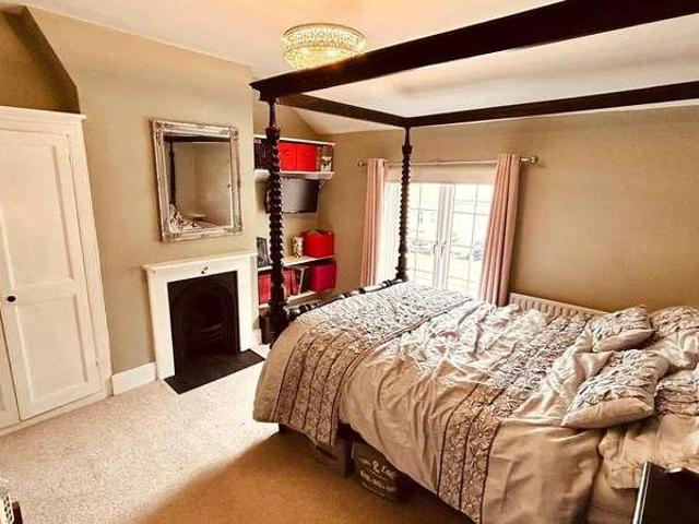 House for sale in North Town, Aldershot