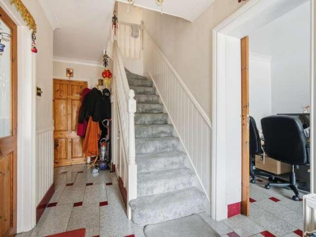 House for sale in Wexham and Ivers Community Board, Richings Park