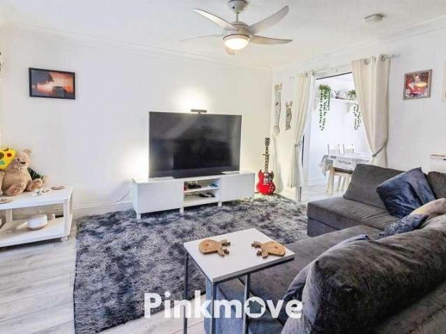 House for sale in Afon Village, Rogerstone