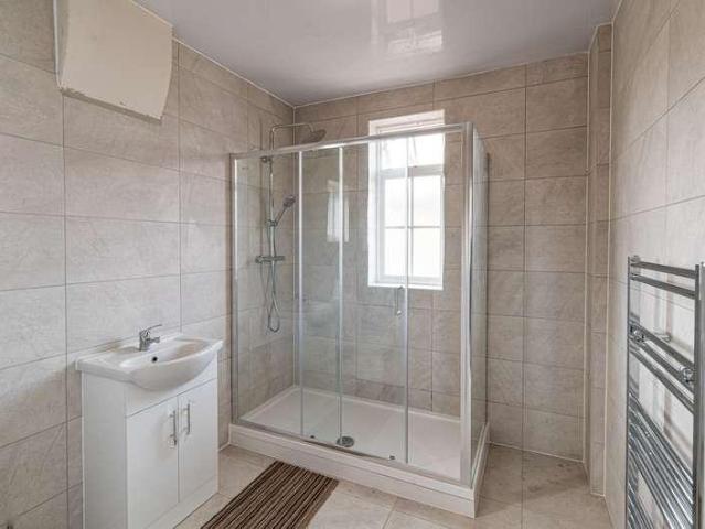 House for sale in Lane, Greater London