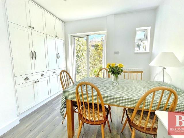 House for sale in Round Hill, Brighton & Hove