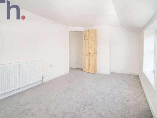 House for sale in Nodehill, Shide