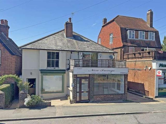 House for sale in Pachesham Park, Surrey