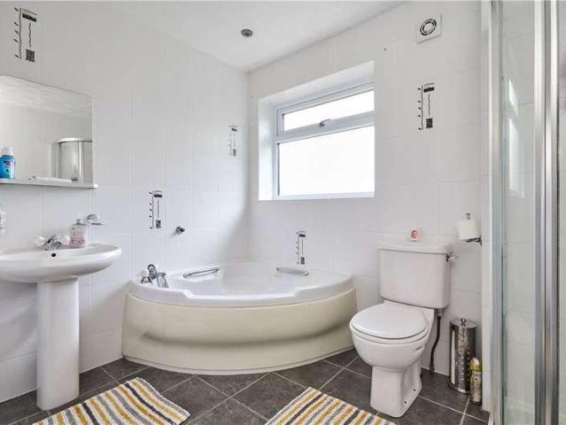 House for sale in Menston, West Yorkshire