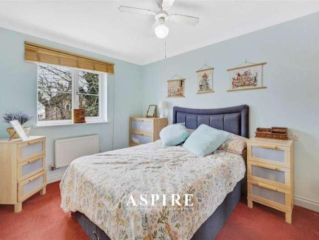 House for sale in Rochford, Barling