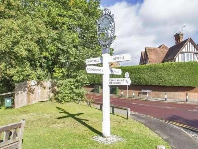 House for sale in Four Elms, The Butts