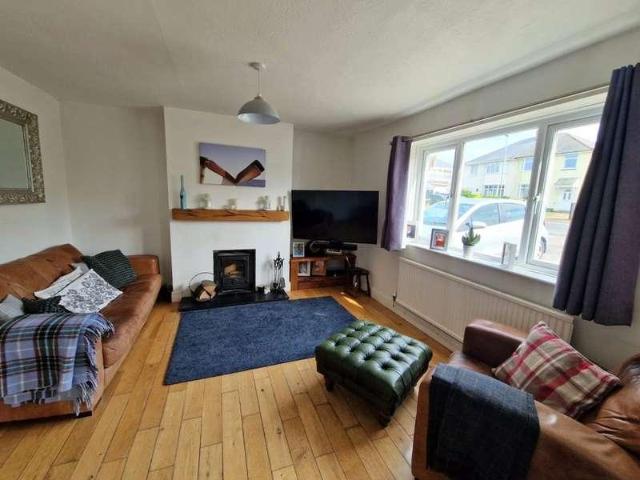 House for sale in Hulham, Budlake