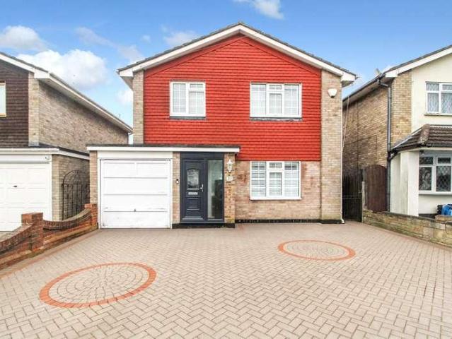 House for sale in Alton Barnes, Essex