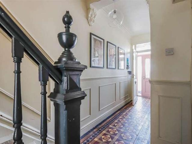 House for sale in The Knap, Barry