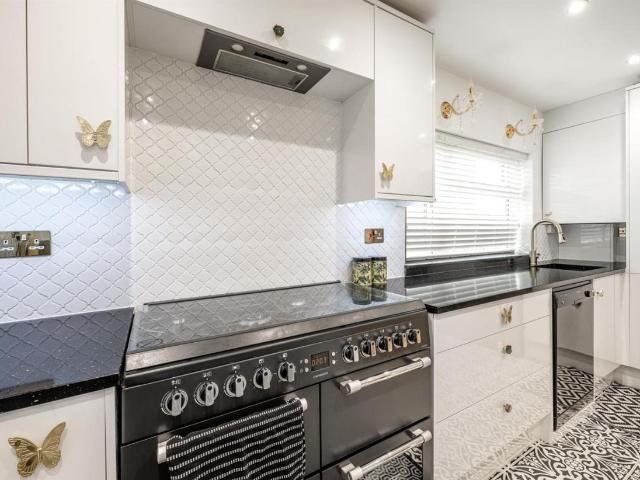 House for sale in Stourbridge, West Midlands