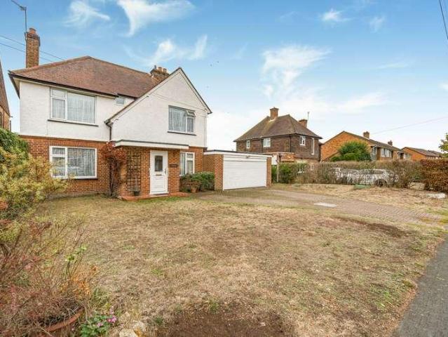 House for sale in West End, Elmbridge