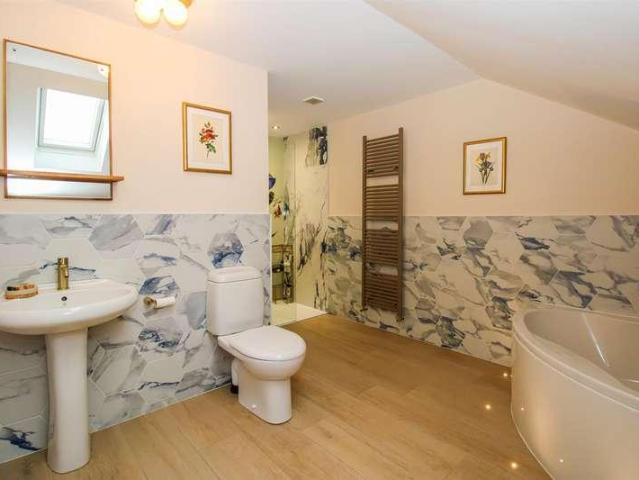 House for sale in Thornhill, Kirklees