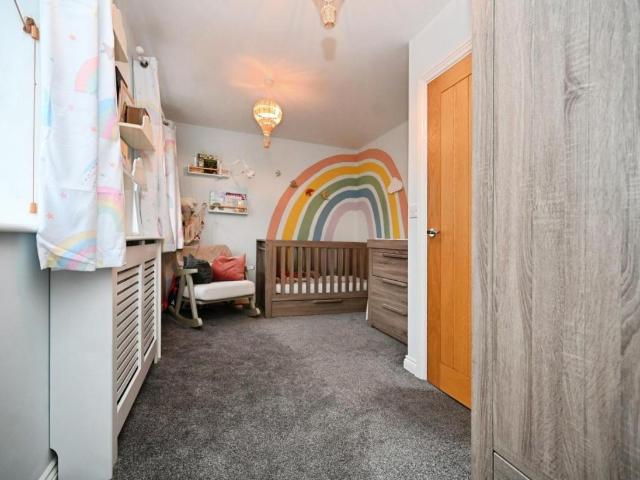 House for sale in Henshaw, Yeadon