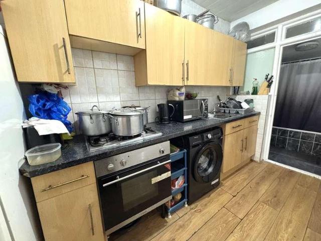 House for sale in Little Ilford, Greater London