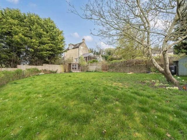 House for sale in Fossebridge, Gloucestershire