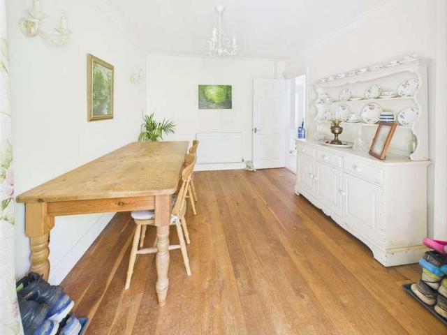 House for sale in West Hill, Budlake