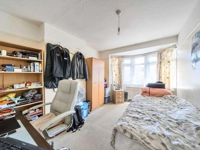 House for sale in Greater London