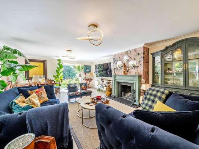 House for sale in Westborough, Surrey