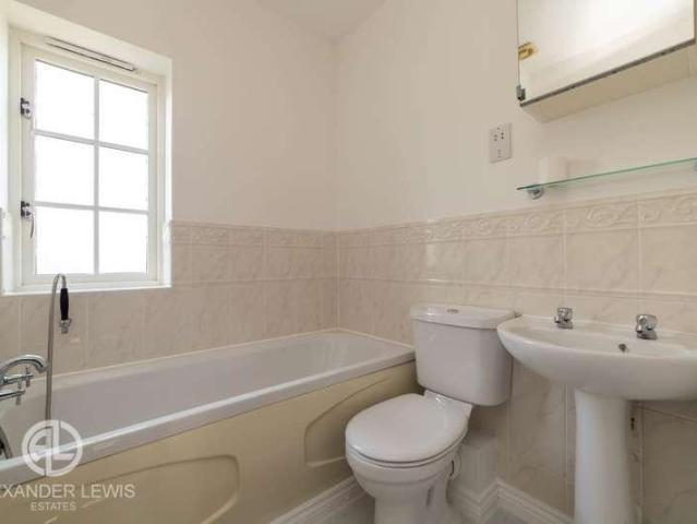 House for sale in Fairfield Park, Bedfordshire