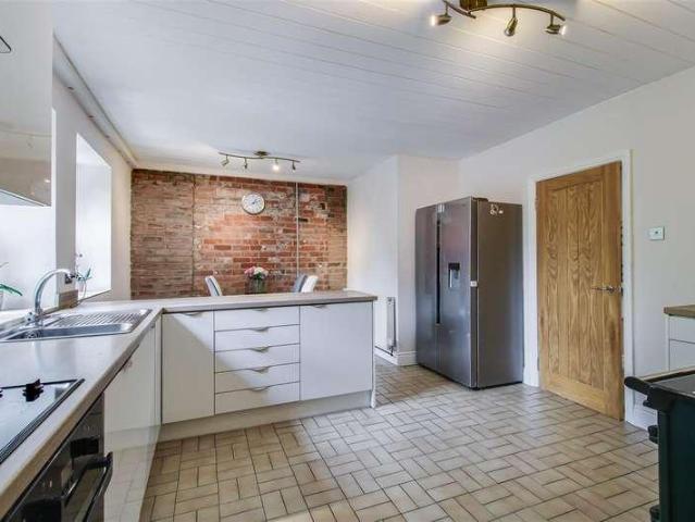 House for sale in Ossett, West Yorkshire